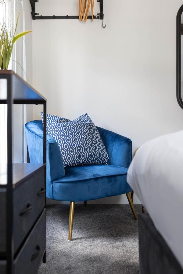 Modern & Stylish Home At The Corner Of Famous Penny Lane In 리버풀 외부 사진