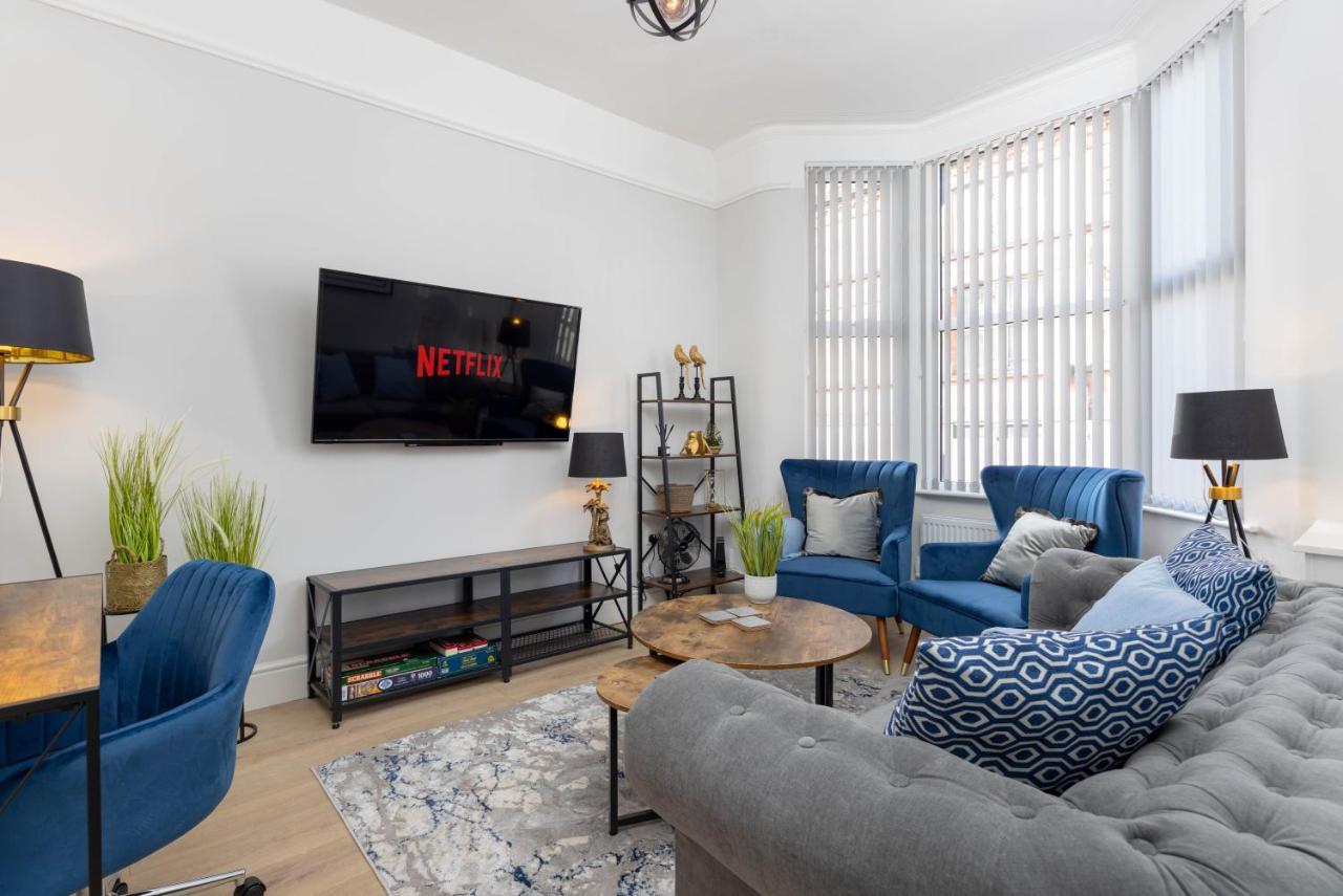 Modern & Stylish Home At The Corner Of Famous Penny Lane In 리버풀 외부 사진