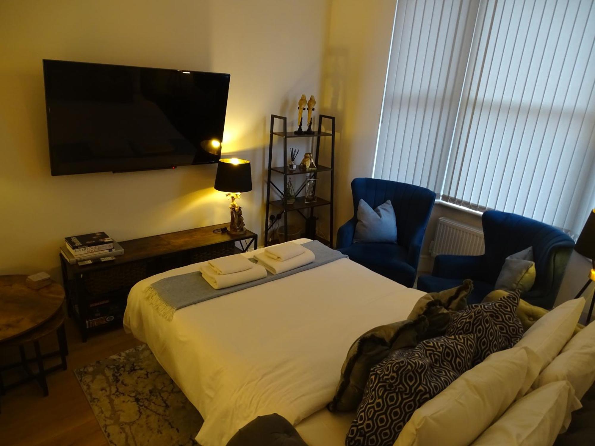 Modern & Stylish Home At The Corner Of Famous Penny Lane In 리버풀 외부 사진